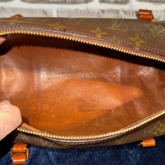 SOLD‼️‼️‼️LOUIS VUITTON Monogram Papillon 30 Hand Bag (Old Model) - Picture 10 of 13